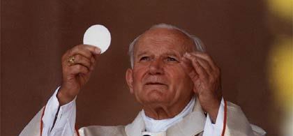 Giovanni Paolo II: «Nell’Eucaristia c’è tutta la storia»